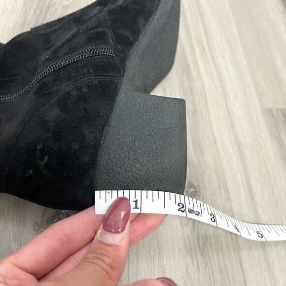 Salvatore Ferragamo Black Suede Heeled Ankle Boots in Size 9 AA (Narrow) - Picture 9 of 10